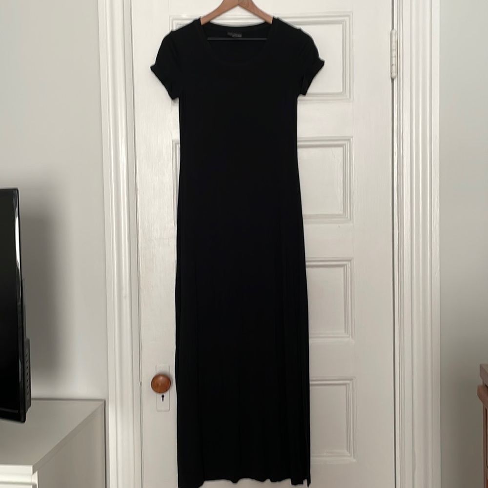 Black jersey dress